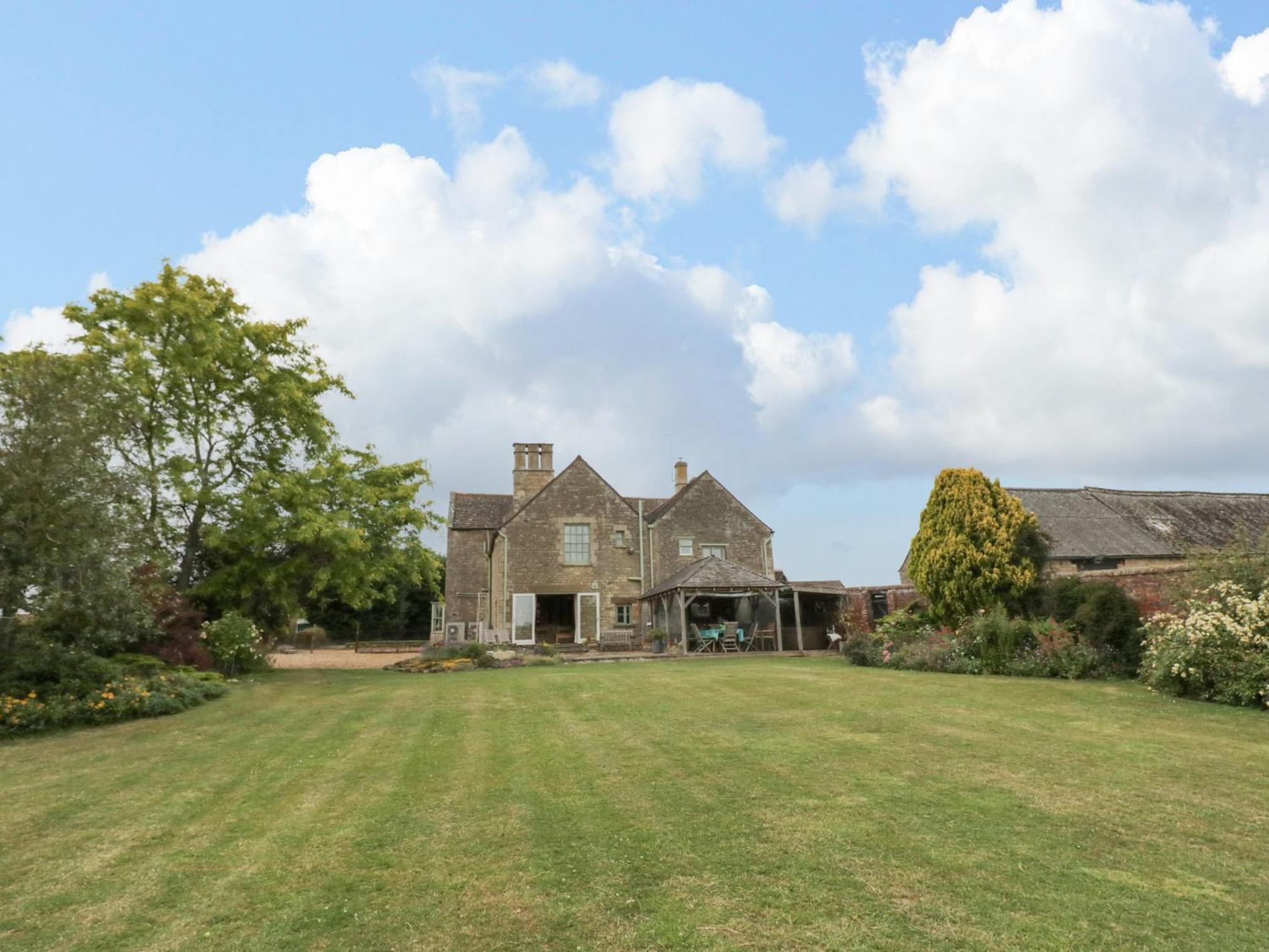 Glapthorn Manor Villa Peterborough Esterno foto